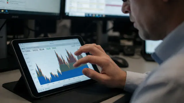 Prediction markets see gas hitting $5 again? Traders bet $4.80 is the new ceiling