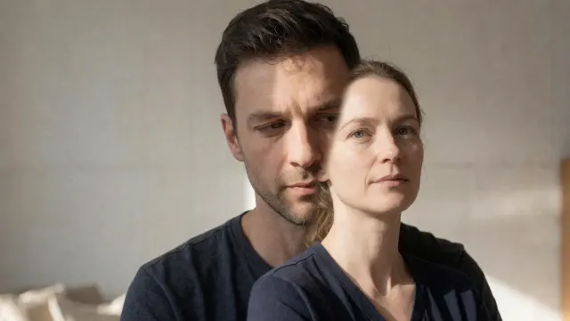 The hidden brain bias that makes some lies so convincing